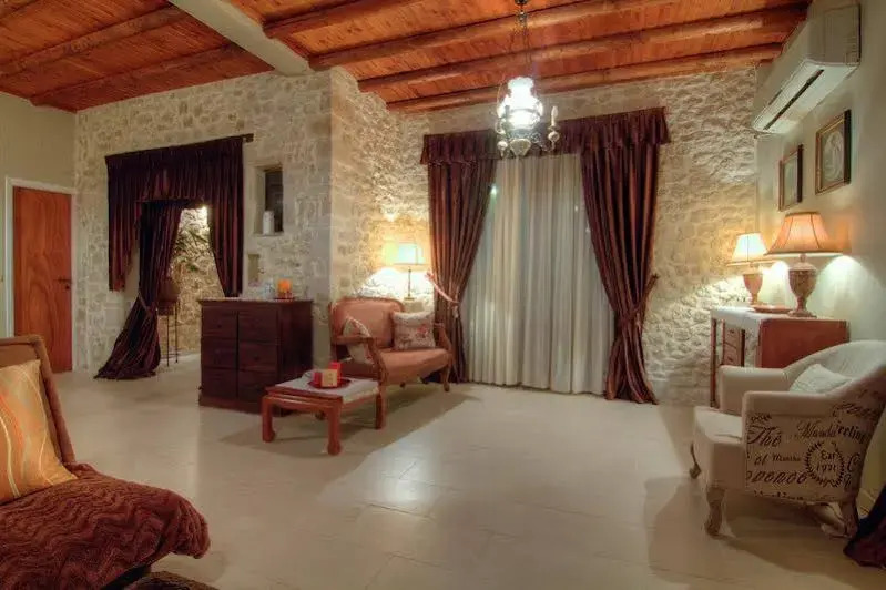 House Marevouni, Triopetra