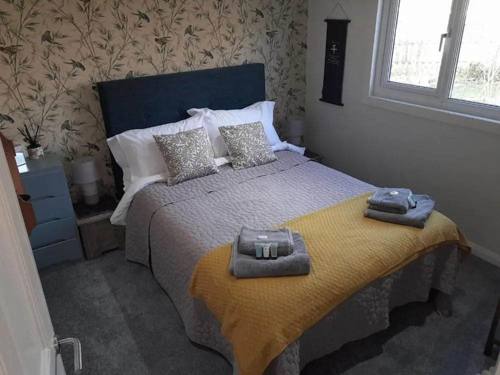 2Bed Cabin w Parking near Snowdonia National Park