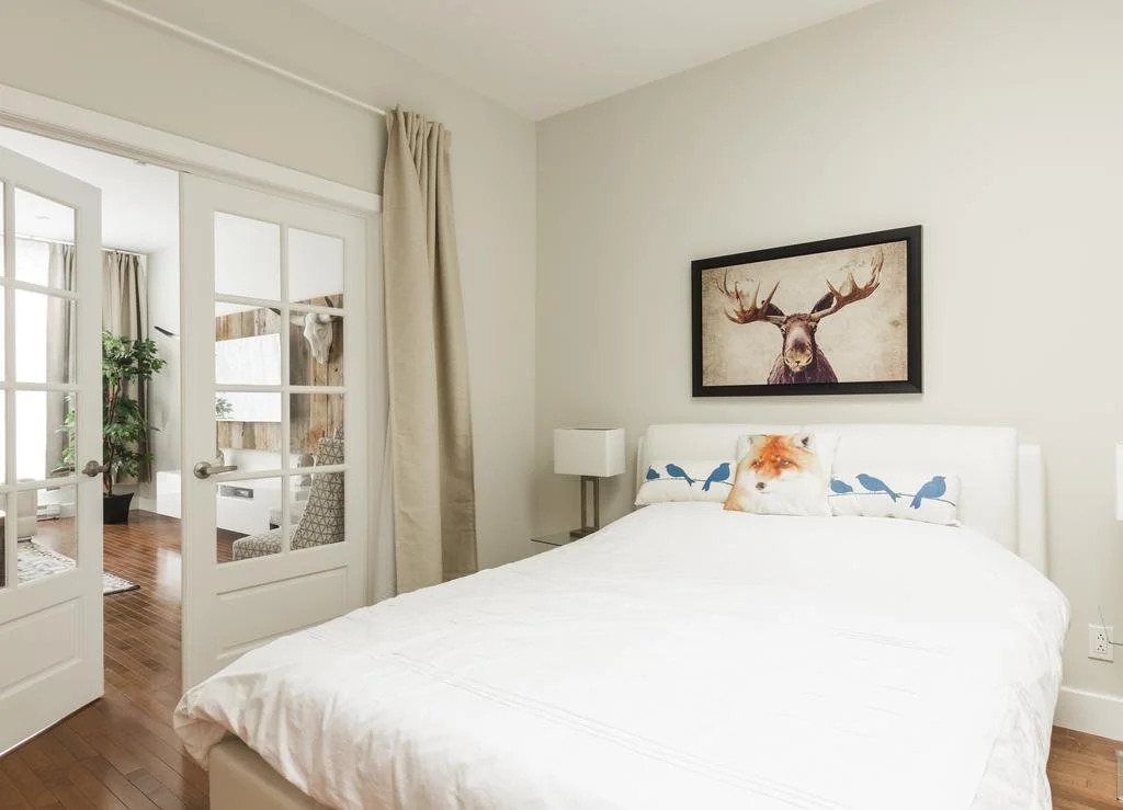 MTLVacationRentals- Le Clebard