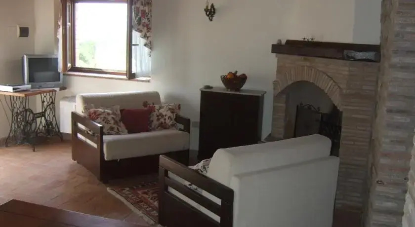 Casa Vacanze Montenibbio