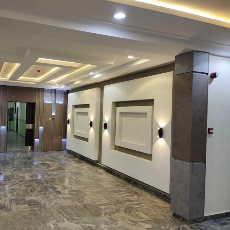 Elegant Hotel & Suites by City Green