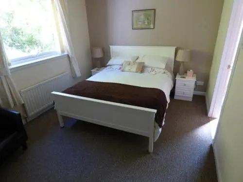 Heatherdale B & B