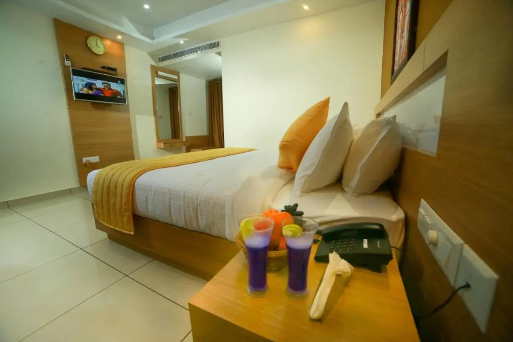 Treebo Sree Varshavilas Regency, 500 Mtrs From Guruvayoor Temple