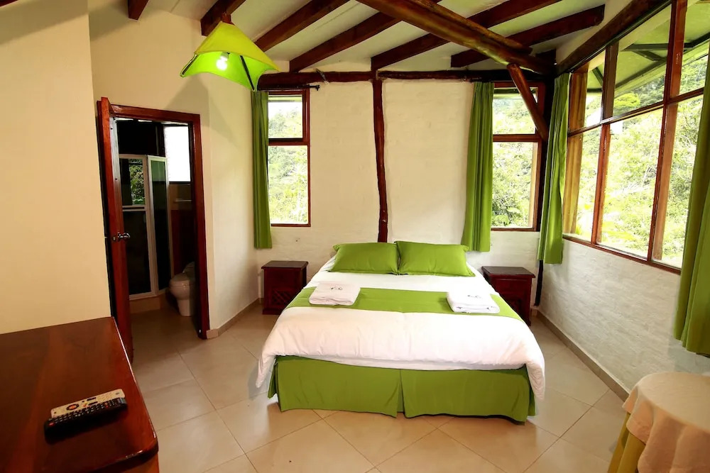 Hosteria Mindo Rio