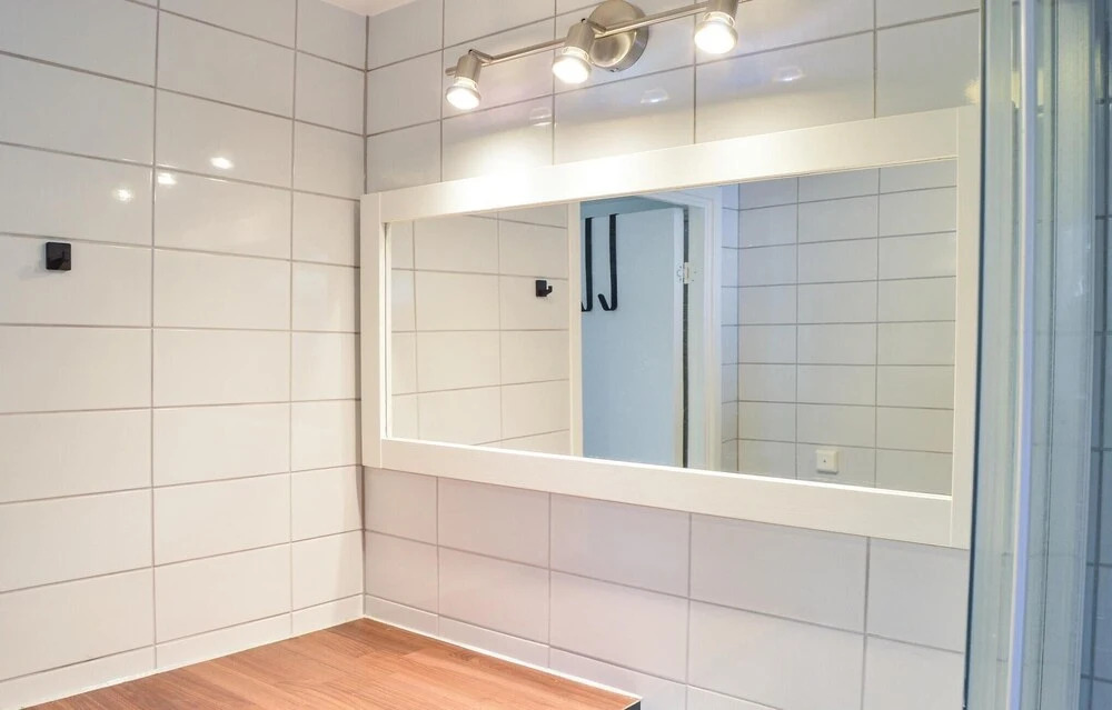 2 Bedroom Cozy Home In Ingarö