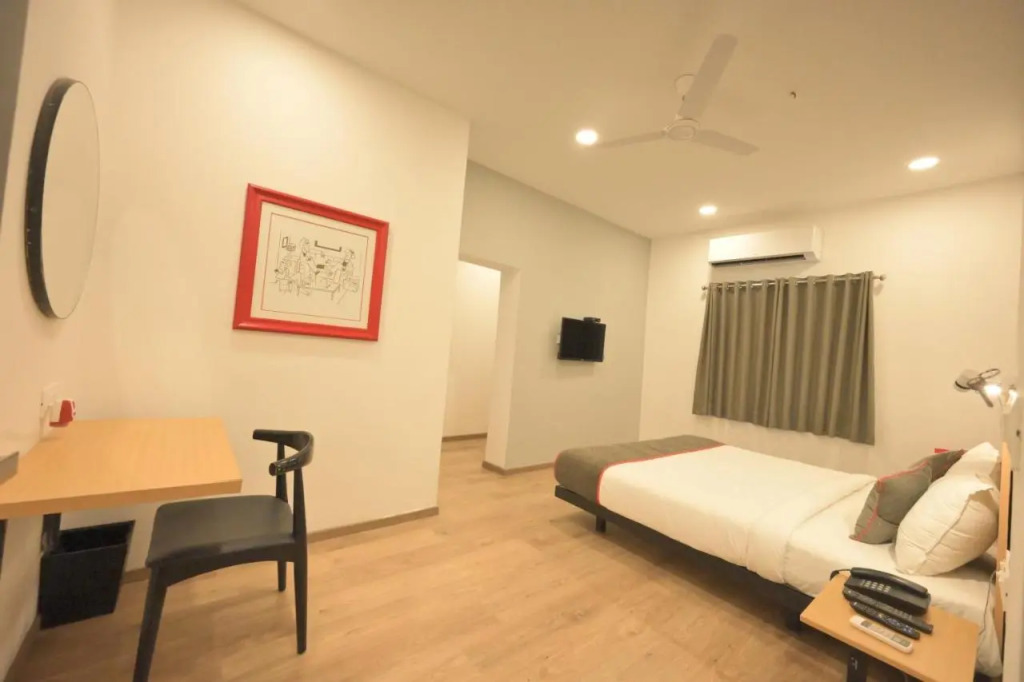 Hotel Signature, Nagpur