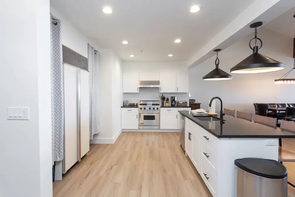 Trail's End Lodge at Deer Valley Resort - Three Bedroom Residence with Den and Spa #303 3 Condo