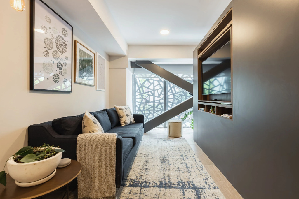 Casai Roma 2 BR Modern Oasis