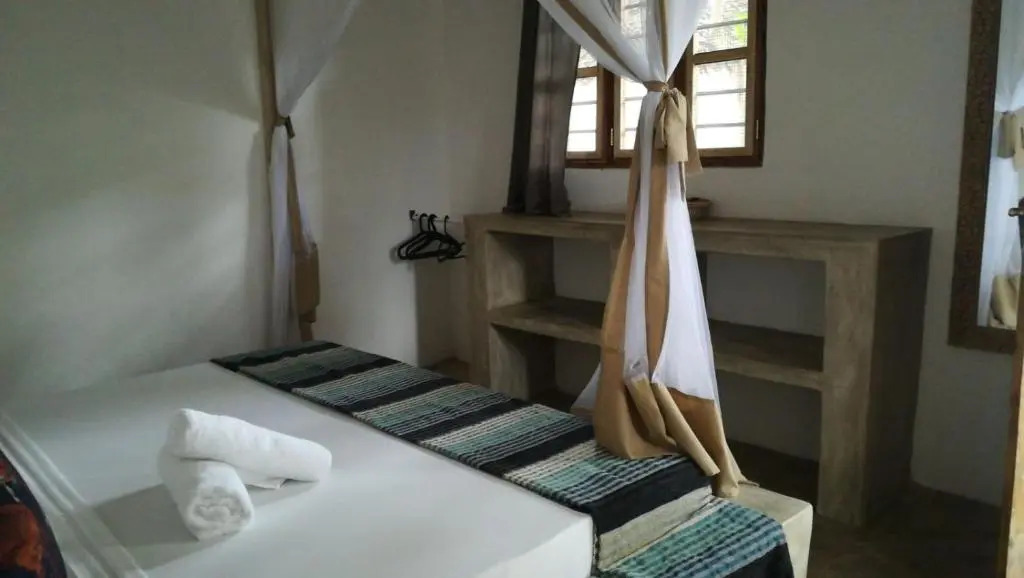 Bahari Beach Bungalows