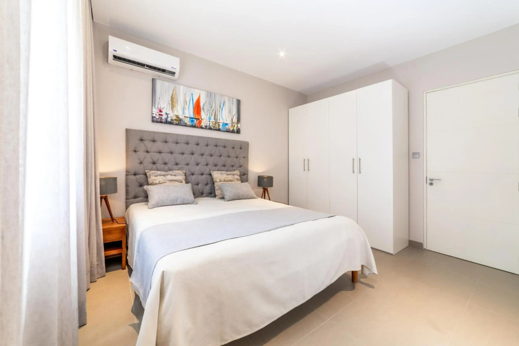One Bay Residence - Apartment 2 - New Apartment in Pereybere