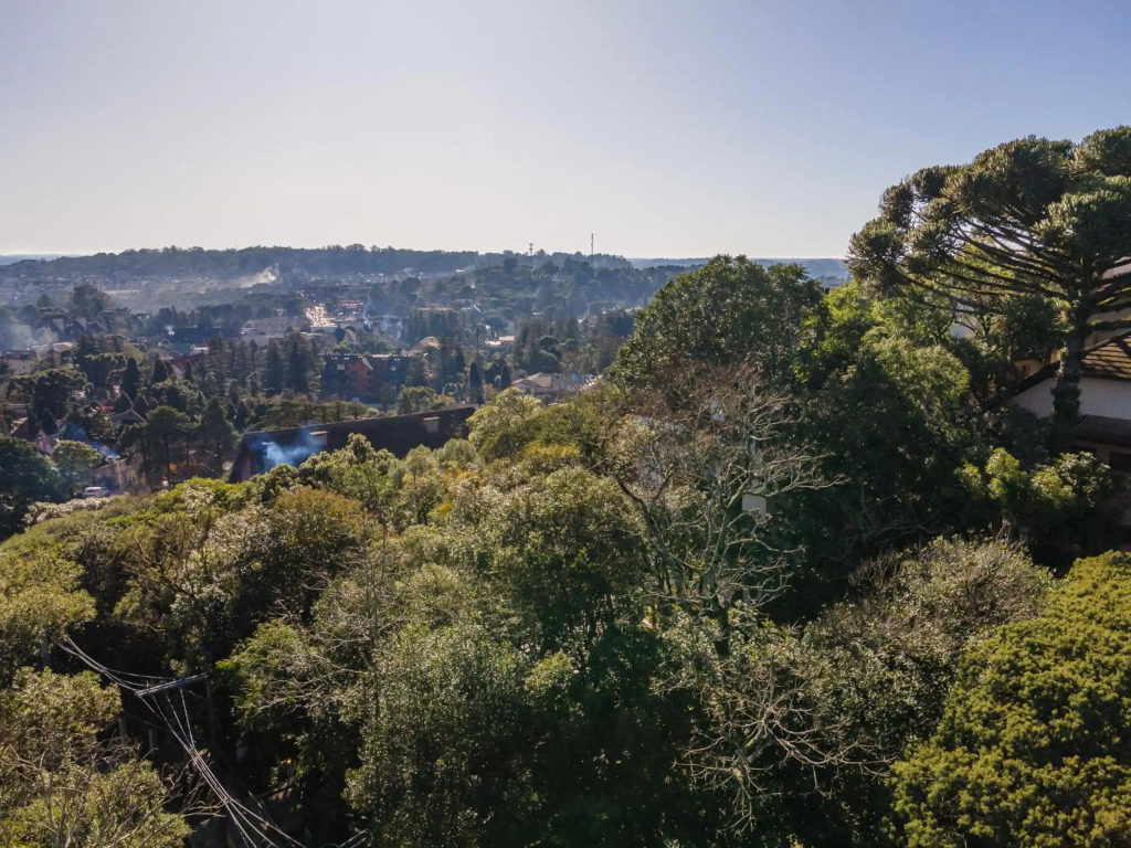 2 SUITE, 1 DORMITORIO EM MEIO A MATA ARAUCARIA A 1,5 Km Centro, ALTOS DE GRAMADO