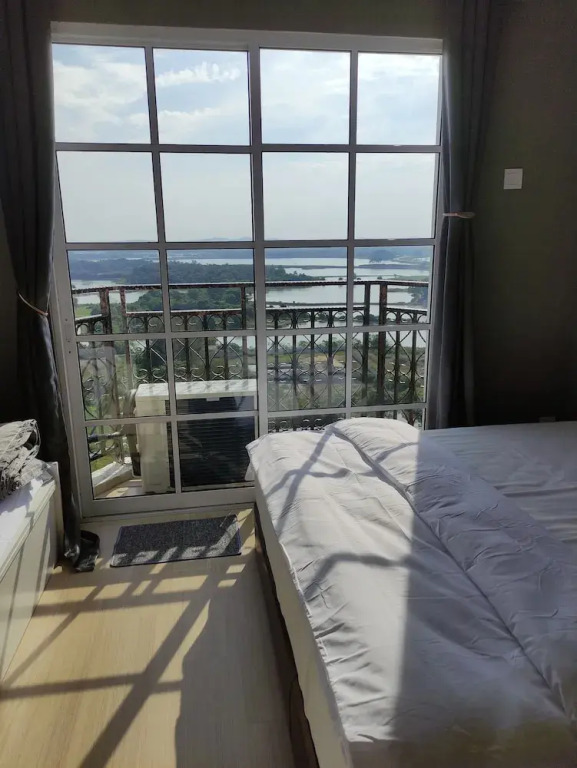 Kampar Champs Elysees 4pax Homestay