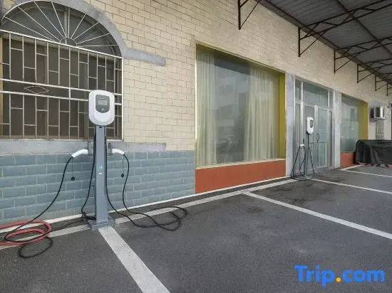 Yizhang Yiliu Town · Tanghu Wenquan Vacation Apartment