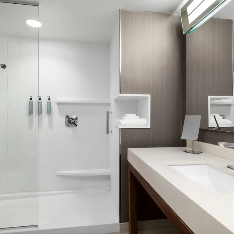 Courtyard by Marriott Omaha East/Council Bluffs, IA