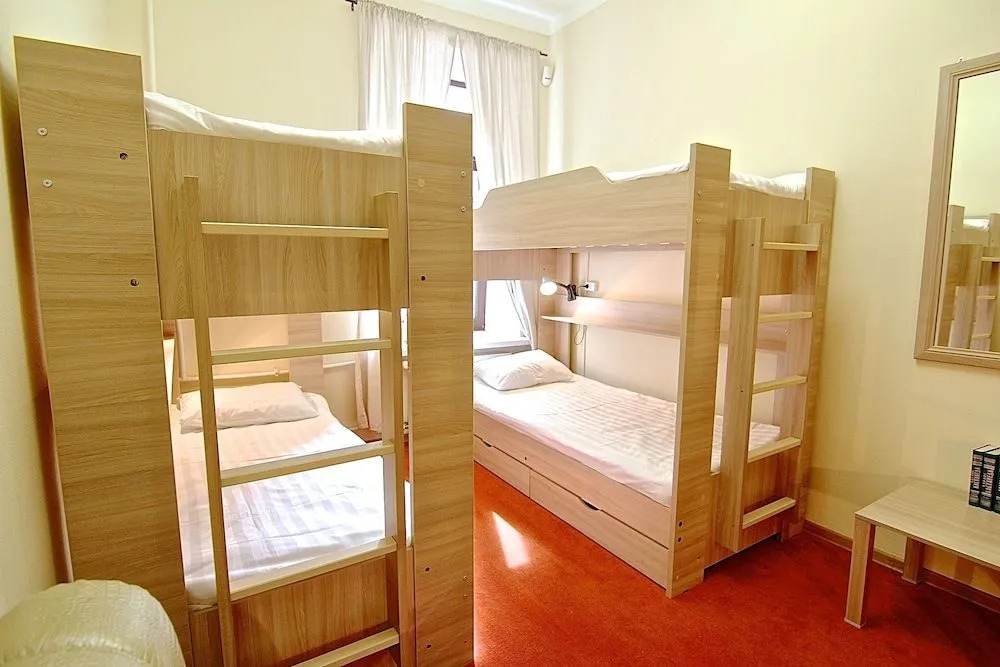 Solo Hostel