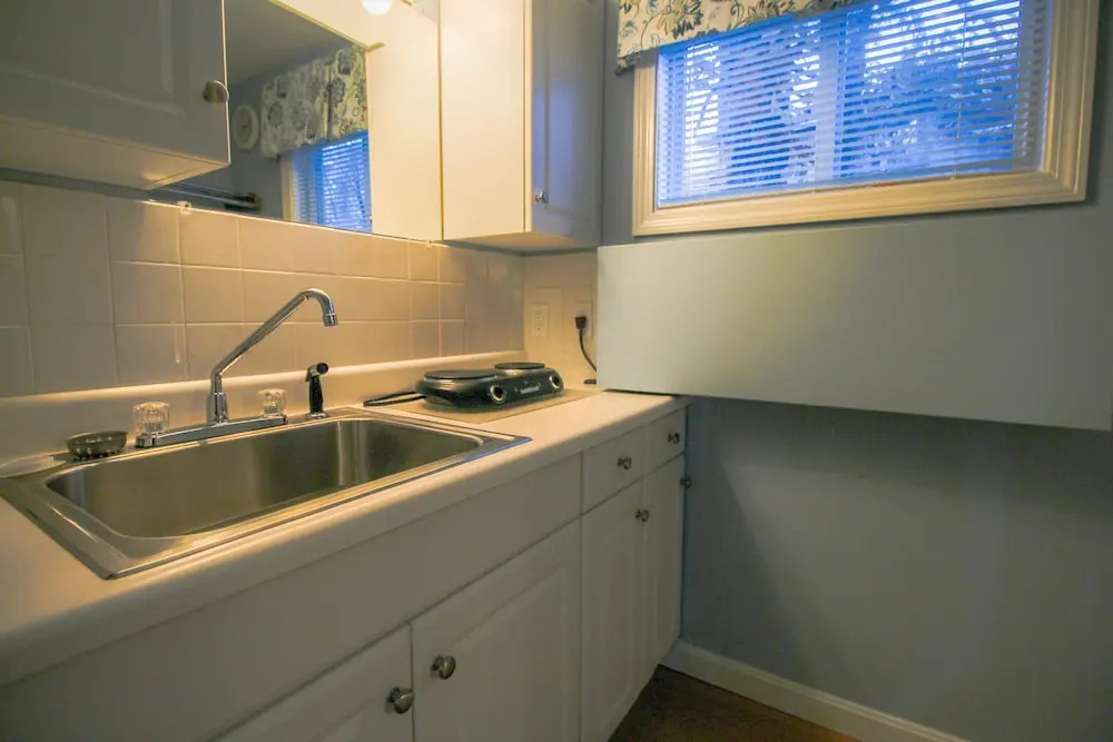 Holiday Guest House Bed & Breakfast