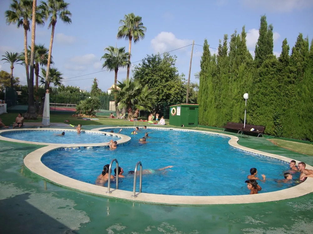 Alquileres Cap y Corp