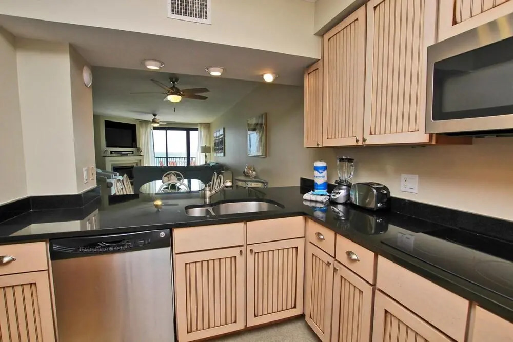 Broadmoor 304 by Youngs Suncoast