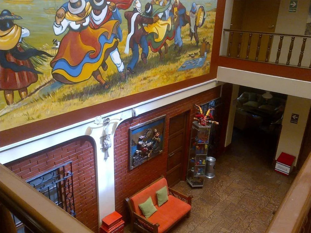 Hostel Sillustani Inn Puno