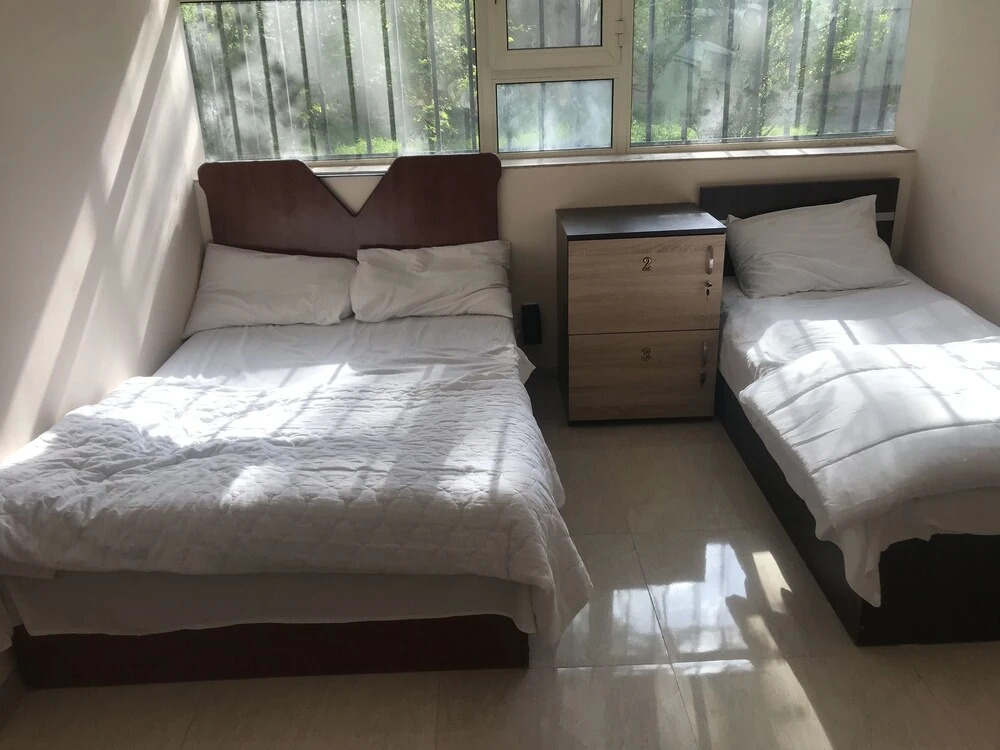 Uber Stay Hostel