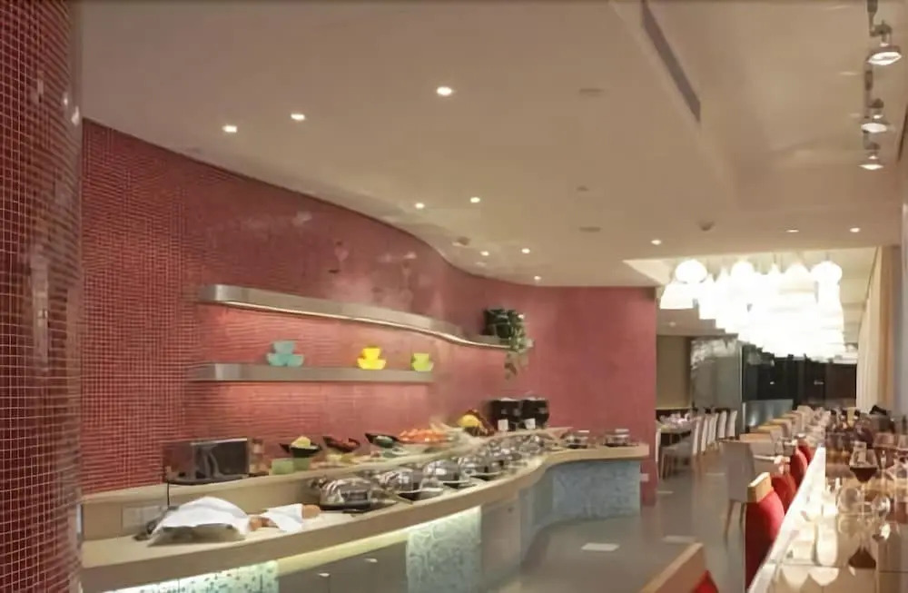Brook Hotel