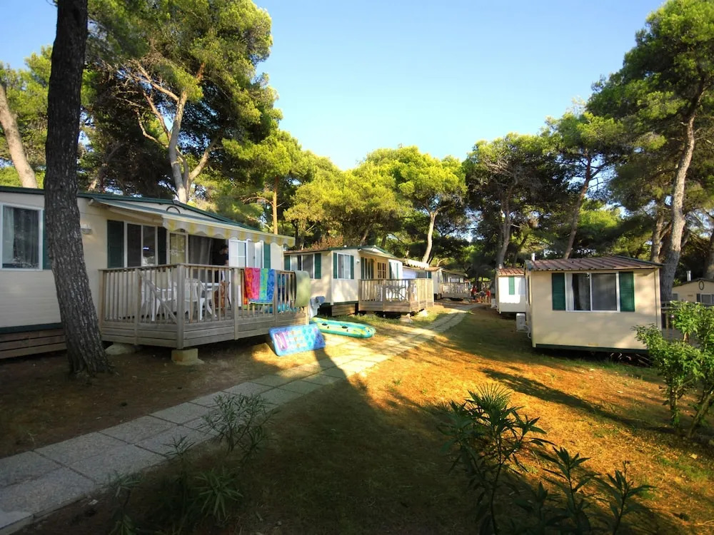 Carefully Furnished Chalet With a Terrace, 10 km. From Pula