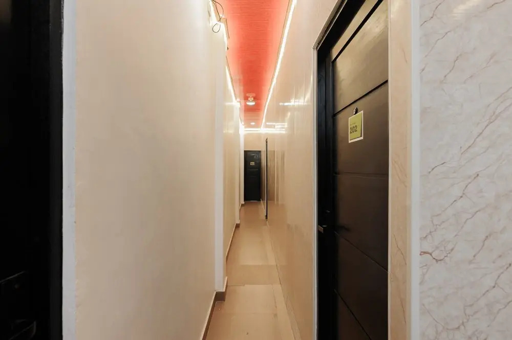 Urbanview near Syamsudin Noor Airport