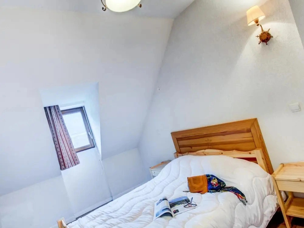 Central Apartment Near Luchon Cable Cars