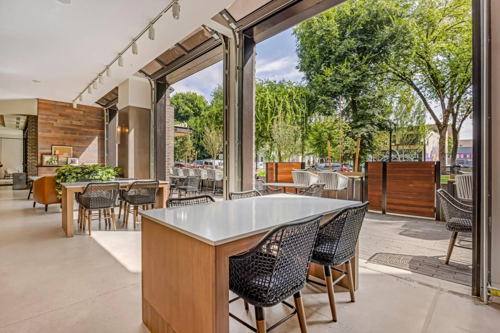 Cambria Hotel Portland - Pearl District