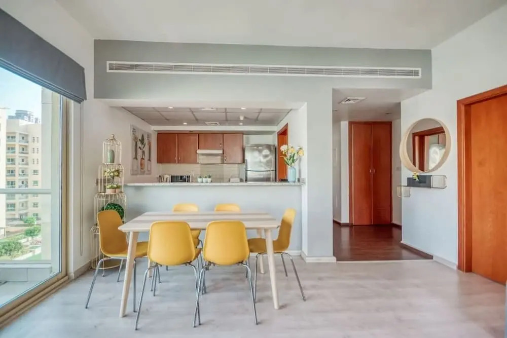 Vibrant Apartment in The Greens