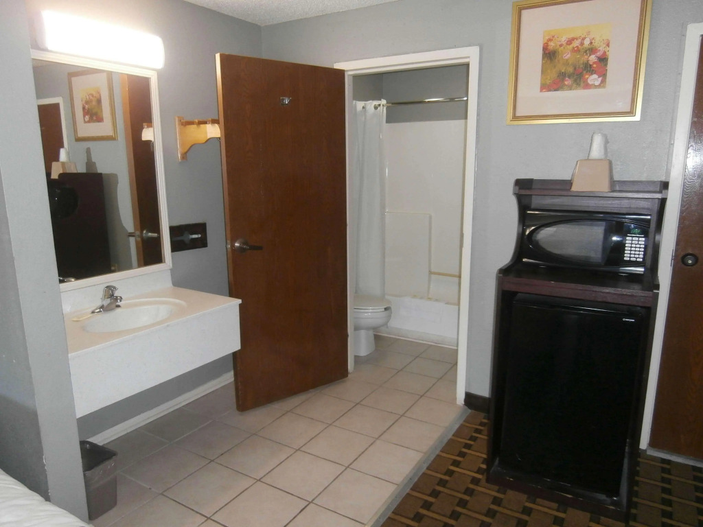 Americas Best Value Inn Athens