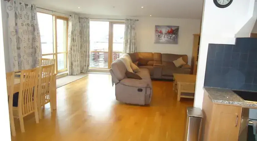 18 Courthouse Square Self Catering