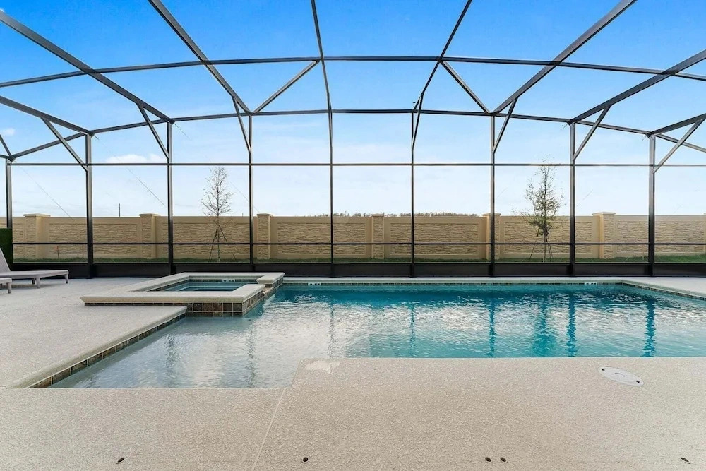 Brand New Masterpiece! 15 En-suites