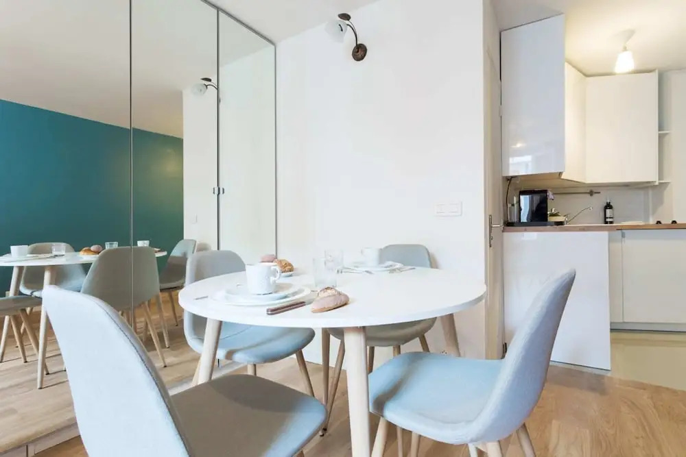Vibrant Studio for 4 Near Gare de L'est