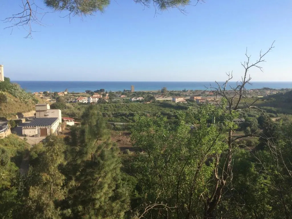 Casa Vacanza Paradise vicino Cefalù con servizio di piscina a 3 chilometri