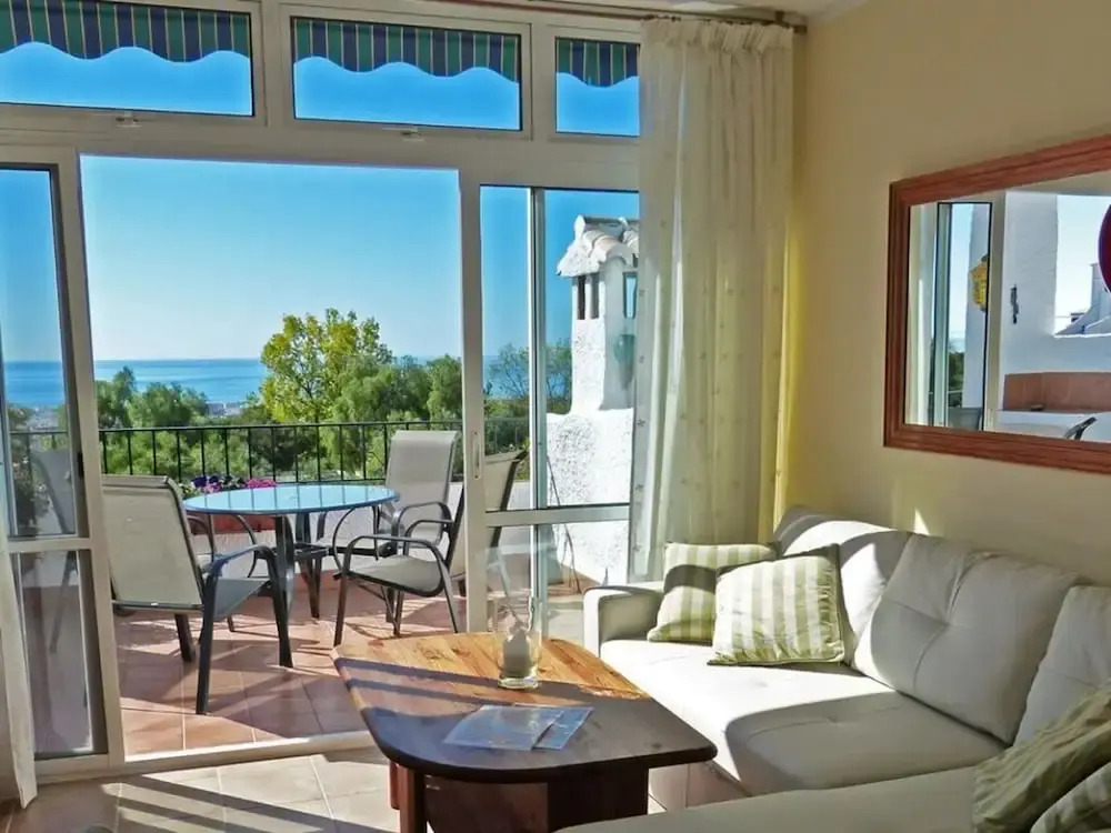 La Perla - South Facing, Sun Morning to Evening