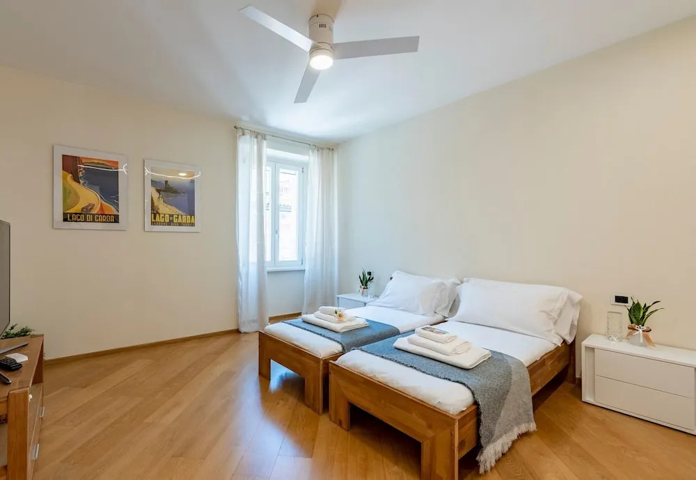 Les Suites Di Sara