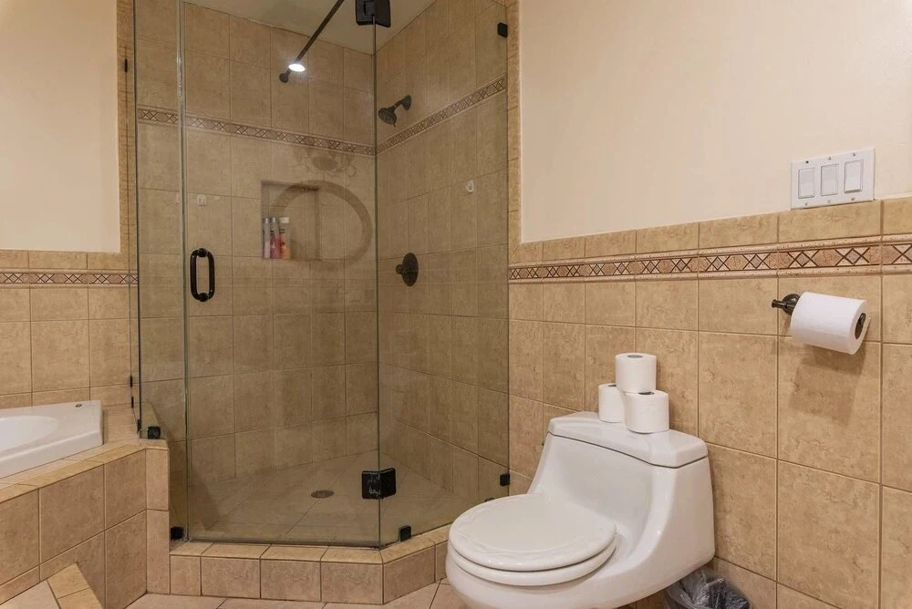 North Hollywood Spacious Vacation Paradise 3 Bdr
