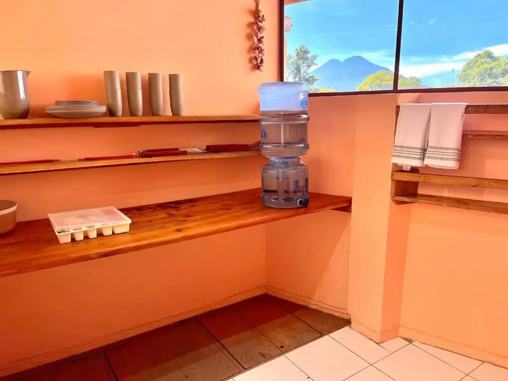 Casa Centro Panajachel / Parqueo Privado / 7-12 pax