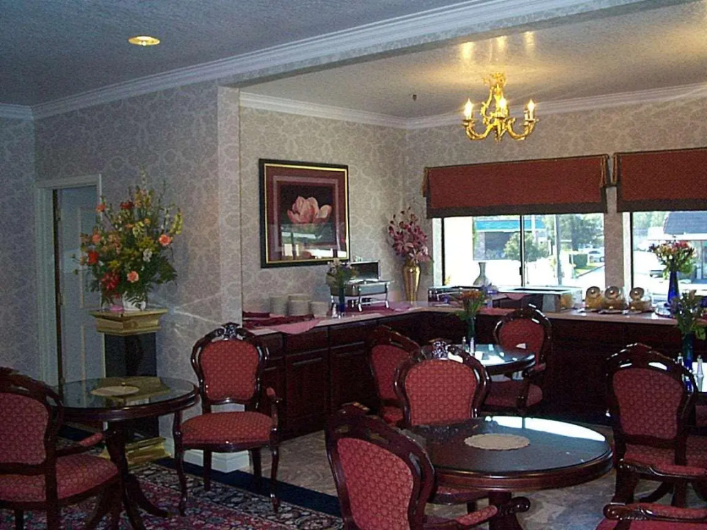 Carlyle Hotel