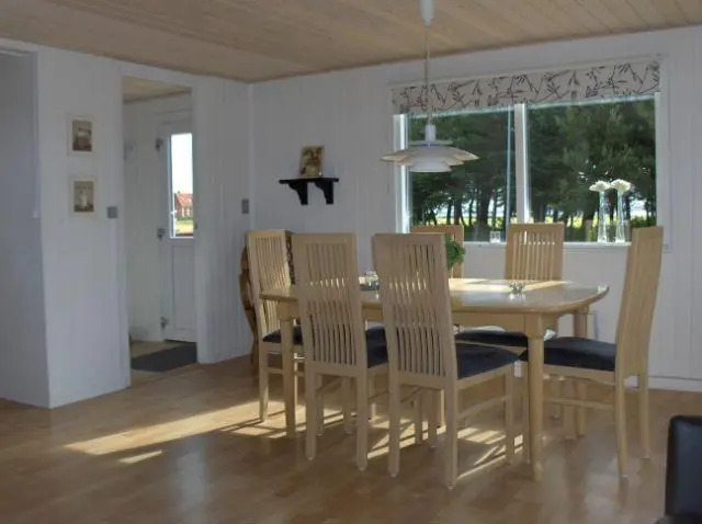 Ho Holiday House