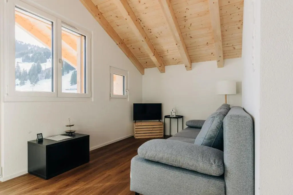 Chuenislodge3 neu&stilvoll, 2Balkone, echtes Bijou mit top-Aussicht