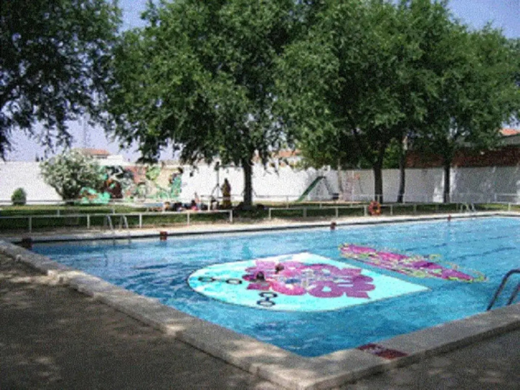 CULTURAS Y COLORES EN ALMAGRO -WIFI alta velocidad y Parking privado-