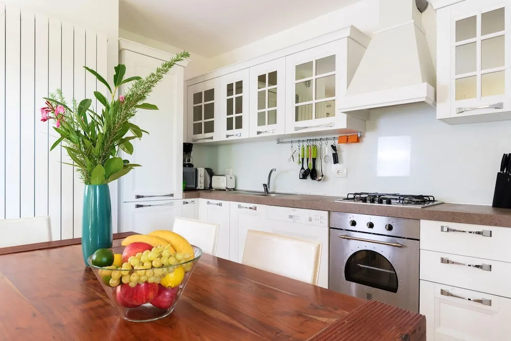 House With 2 Bedrooms in Ripenda Kras, With Wonderful Mountain View, Shared Pool, Enclosed Garden - 2 km From the Beach