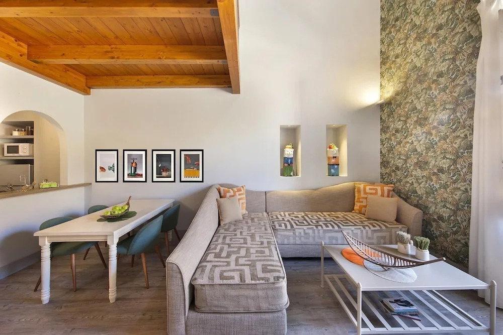 Amore Rentals - Casa La Maisonette