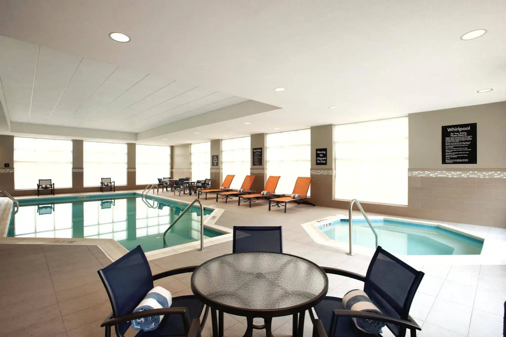 Homewood Suites by Hilton - Charlottesville