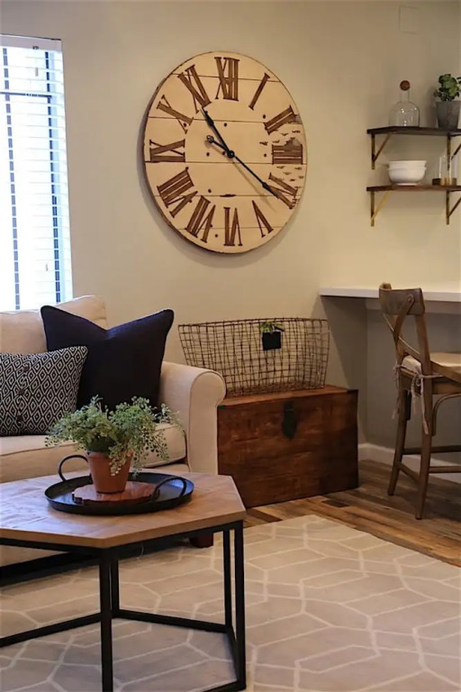 Biltmore Cloisters 2 BR by Casago