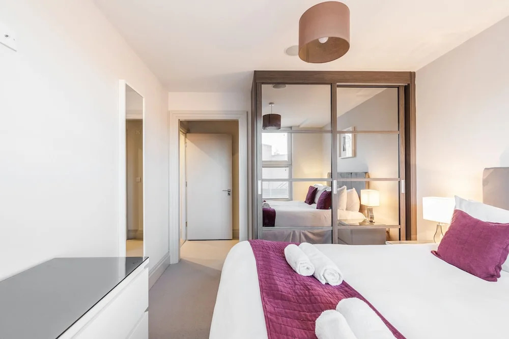 Roomspace Serviced Apartments - The Quadrant