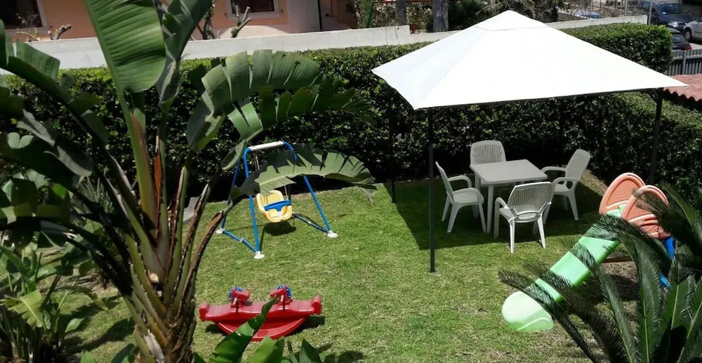 Loggia Holiday
