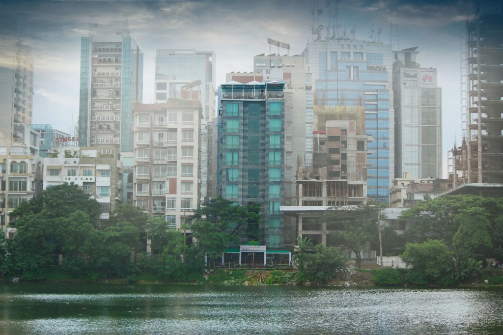 Lake Wood Residency